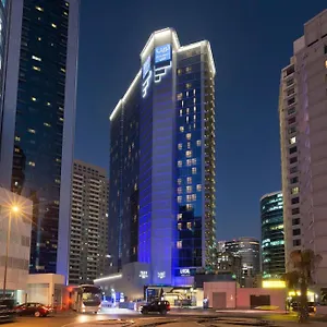 מלון Tryp By Wyndham, דובאי